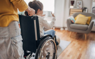 В Україні змінять підхід до підтримки родин з дітьми з інвалідністю — Гетманцев пояснив ініціативу