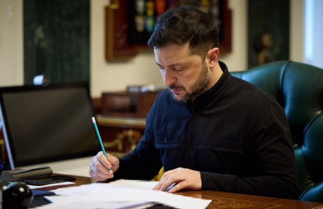 Зеленский подписал указ об увольнении Андрея Ермака с должности руководителя Офиса Президента