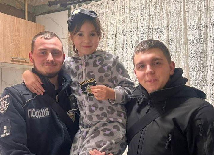 В Запорожье ребенок вызвал полицию, потому что думал, что у него украли в магазине 130 гривен