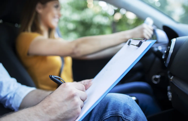 Практичний іспит для водіїв: як фіксують результат і чому маршрути затверджені