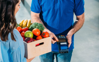 Купуєте продукти онлайн — де ховаються ризики та як їх уникнути