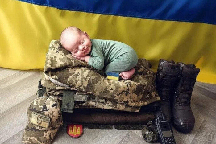 Дети погибших военных имеют право на пенсию – ПФУ объяснил размеры выплат и условия