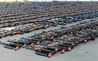 Когда оружие — преступление: правила применения и что грозит за незаконное хранение