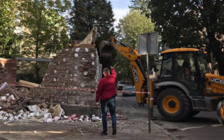 Владелец сможет требовать демонтаж самострой даже, если его не лишают владения имуществом – законопроект