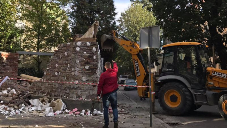Владелец сможет требовать демонтаж самострой даже, если его не лишают владения имуществом – законопроект
