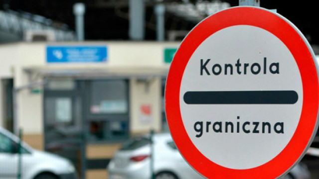 С конца лета более 49 тысяч украинцев подали заявки на временную защиту в Польше