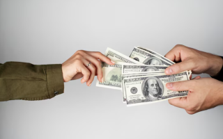 Суды не рассматривают иски об установлении факта передачи денег в заем без расписки — позиция ВС