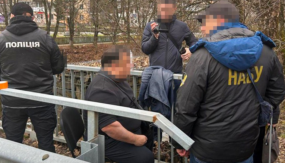 ВРП надала згоду на утримання під вартою судді із Закарпаття Олександра Пелиха, якого викрили на отриманні «конфеток»