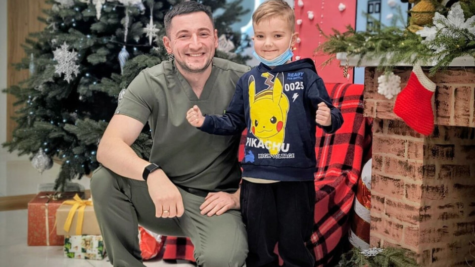 Уникальная операция: 7-летнему мальчику пересадили почку и печень от родителей