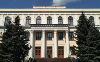 Правительство сократило расходы на программу государственных языковых стандартов и перенаправило средства на образование