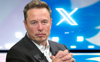 ЄС оштрафував соцмережу X через оманливу «синю галочку»: Маск має сплатити €120 млн