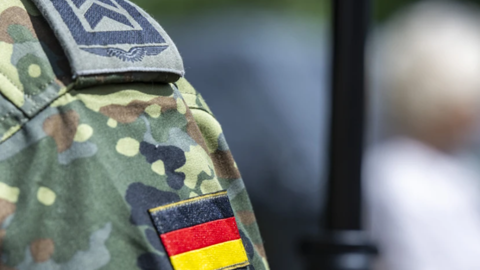 В Германии меняют систему призыва: медосмотр станет обязательным для 18-летних