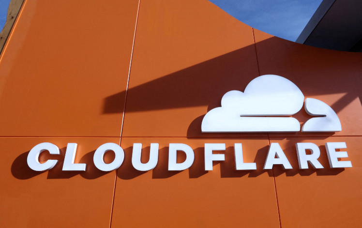 Cloudflare снова не работает — пользователи жалуются на недоступные сайты