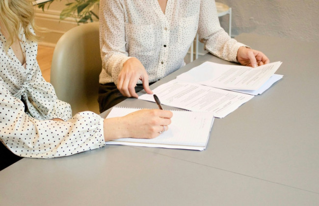 Подпись на документе — только экспертиза определяет, кому она принадлежит: ВС поставил точку в споре