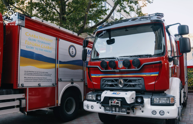 Кабмин изменил ПДД: служебному транспорту разрешили движение с превышением веса и габаритов