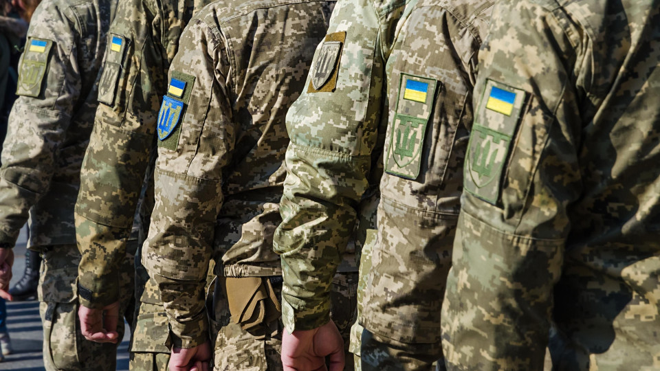 В Сухопутных войсках о побоях в штурмовых подразделениях: случаи точечные, но их расследуют
