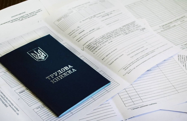 В чем разница между «страховым» и «трудовым» стажем – ПФУ объяснил