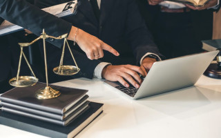 Юрист не помітив «витончену» аферу з кредитами — він заплатить близько 800 тисяч гривень штрафу