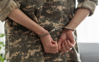 Військовий підозрюється у вбивстві знайомого та залишенні його на кладовищі – суд обрав запобіжний захід