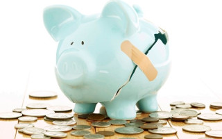 Украинские банки подали более 100 тысяч исков в 2025 году — рекордная активность долговых дел