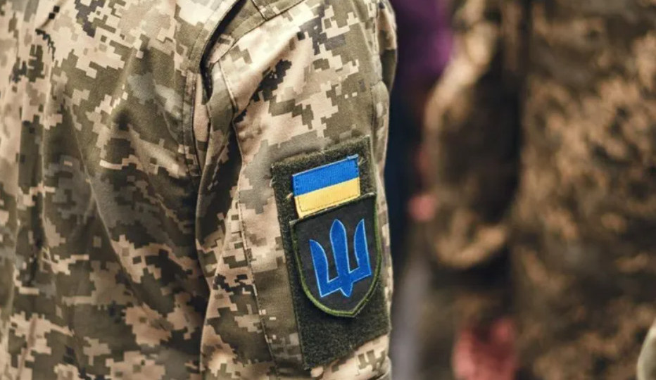 На Львовщине мужчина напал на сотрудников ТЦК — есть раненый