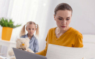 НСЛ на детей: как подтвердить, что право на повышенный доход использует только один из родителей