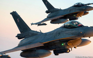 В Германии трижды ослепили лазером пилотов F-16 во время посадки