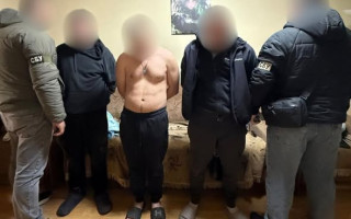 В Киеве задержали трех подозреваемых в теракте на Дарнице, который унес жизнь нацгвардейца