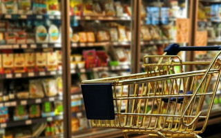 «Сільпо», «Фора» та «Укрпошта» – де можна купити продукти за «Зимову підтримку» та що заборонено