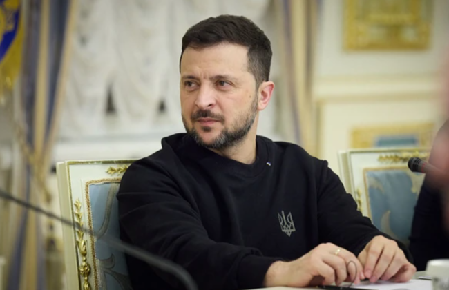 Володимир Зеленський зізнався, що поки не вирішив, хто очолить Офіс Президента