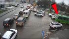 У Києві покарали водія маршрутки, який об'їхав затор зустрічною смугою — відео