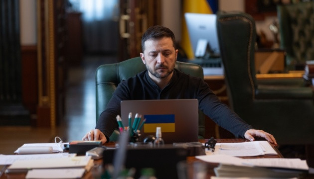 Зеленский назначил 9 судей в Центральный апелляционный хозяйственный суд