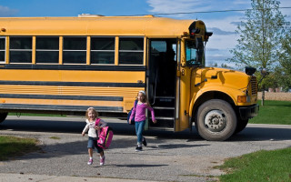 Школа може нести відповідальність за булінг: суд в США розгляне справу про побиття дитини з аутизмом