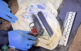 СБУ знайшла пістолет кілера, з якого вбили народного депутата Андрія Парубія – фото