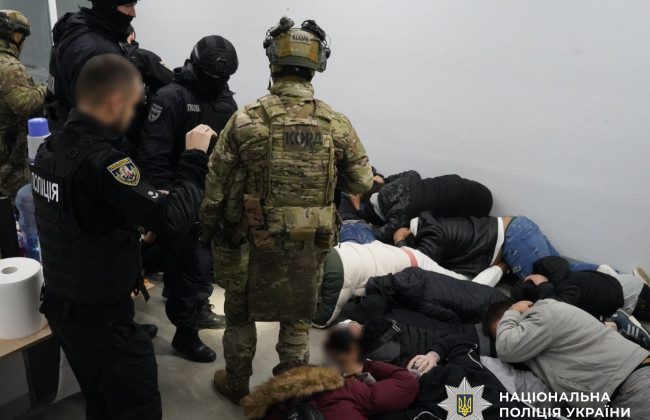 Полиция разоблачила транснациональную сеть call-центров, которая обманула граждан ЕС на 50 млн грн