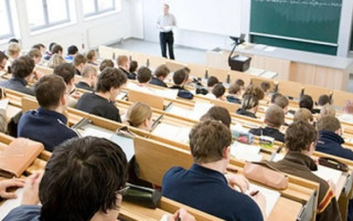 Кількість вступників-чоловіків віком старших 25 років скоротилася більш ніж удвічі — МОН