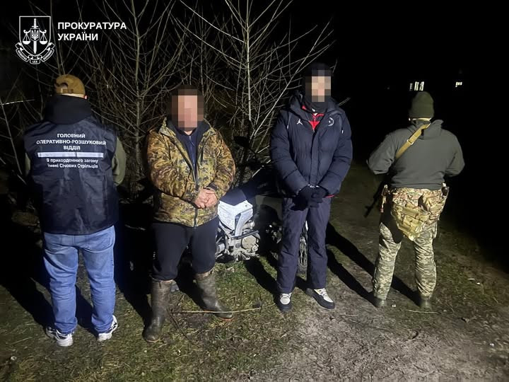 В Ровенской области многодетный отец за 10 тысяч долларов помогал уклонистам бежать за границу