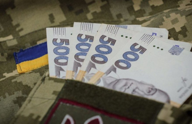 Что будет с выплатами, если лечение военнослужащего длится более 4 месяцев — разъяснение ТЦК