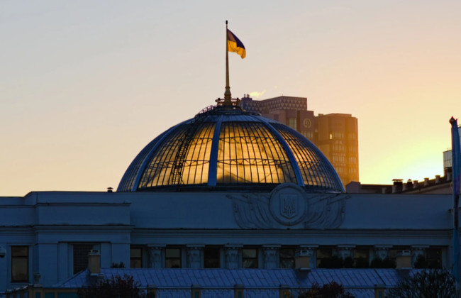 Зеленський підписав закон про відкритість засідань парламентських комітетів та місцевих рад