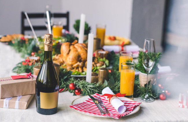 Які продукти варто купити до Нового року вже зараз, а які — в останні дні: повний гід покупок