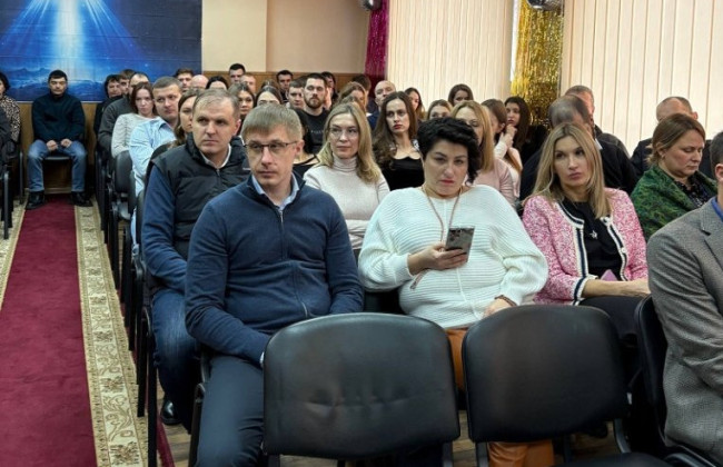 У Запорізькому окружному адмінсуді відзначили День працівників суду та 17-у річницю процесуальної діяльності, фото