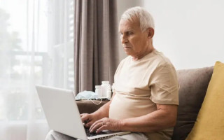 Скільки часу може тривати сеанс відеоідентифікації пенсіонера — відповідь Пенсійного фонду