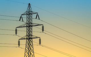 Сторони договору про закупівлю електроенергії можуть збільшувати ціну товару, але не більше ніж на 10 % від ціни, визначеної в договорі – ВП ВС