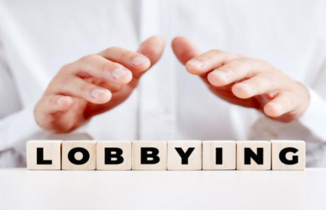 Изменение статуса субъекта лоббирования — какой порядок и основания