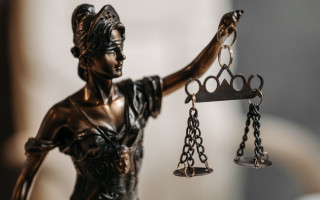 «Судово-юридична газета» вітає з Днем адвокатури