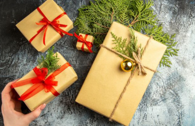 Раздражат Огненного Коня — что категорически нельзя дарить на Новый год-2026