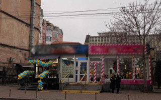 У Києві викрили ділків, які захопили земельну ділянку в центрі історичного Подолу на понад 11 млн грн