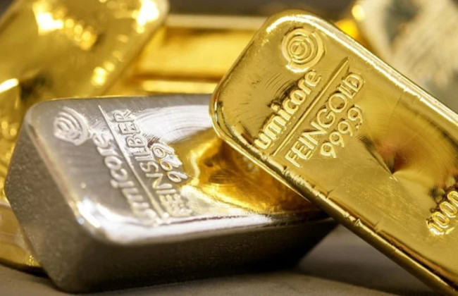 Цены на золото и серебро выросли до рекордных максимумов