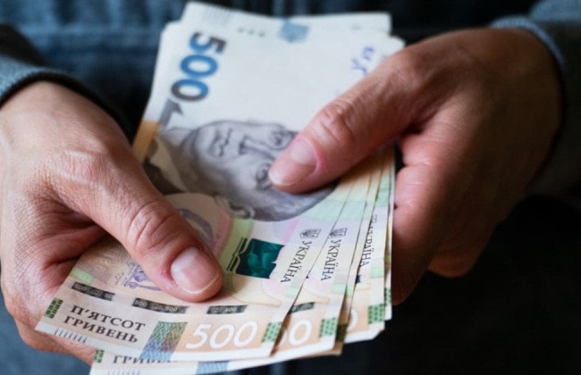 Кто имеет право на ежемесячную социальную помощь в Украине – подробности