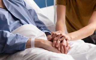 З 27 грудня діятиме нова форма висновку ЛКК про потребу в постійному сторонньому догляді